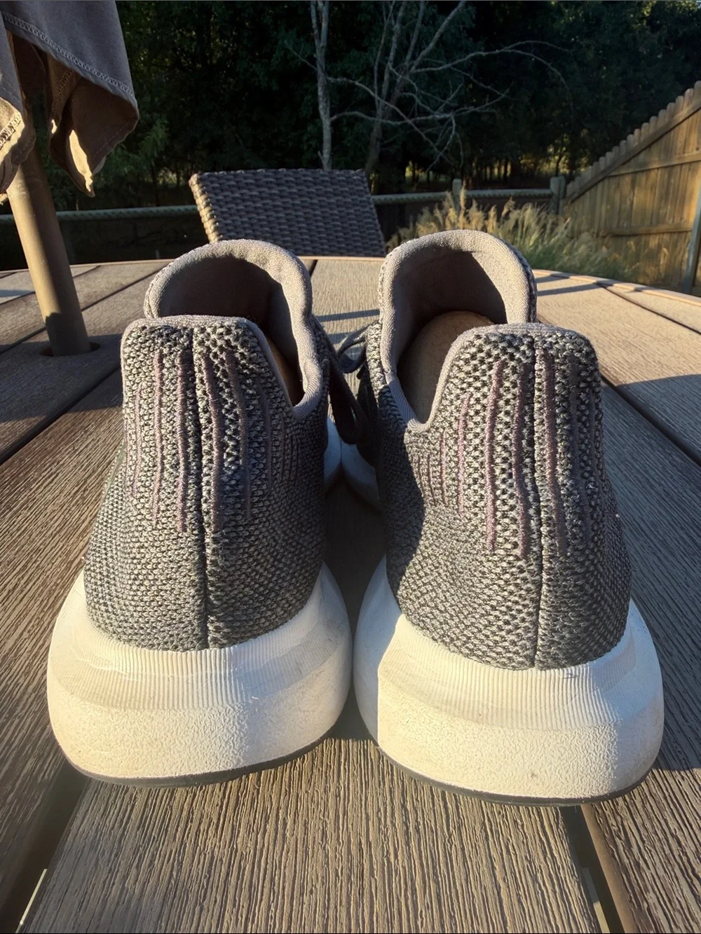 adidas Men’s Swift Run Dark Gray Knit Casual Sneakers White Sole 12